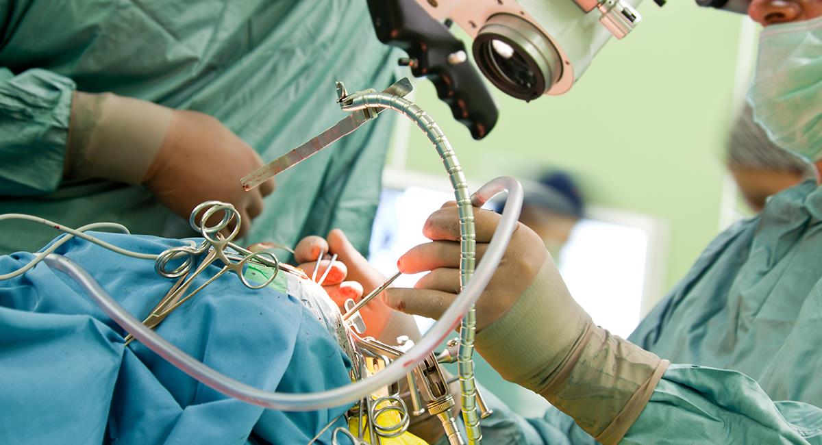Salvan la vida de un niño de 8 años con cirugía que parecía imposible. Foto: Shutterstock