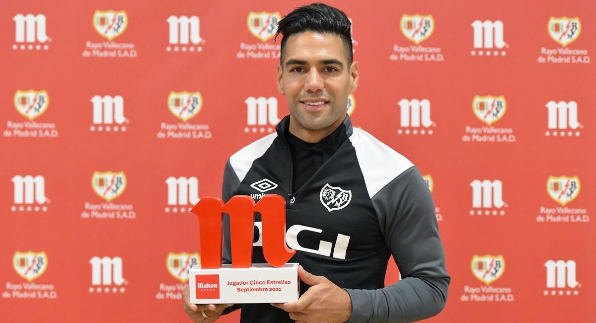 Falcao premiado como el mejor jugador de septiembre. Foto: Twitter Prensa redes Rayo Vallecano.