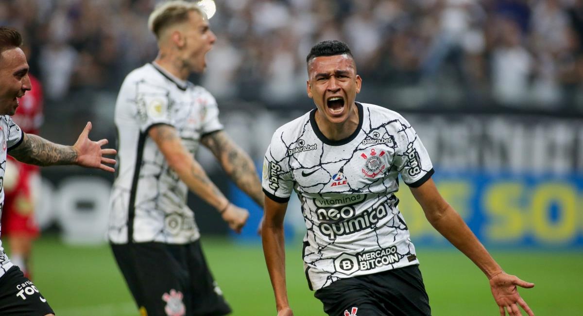 Cantillo le da la victoria a Corinthians sobre Fortaleza. Foto: Twitter @Corinthians