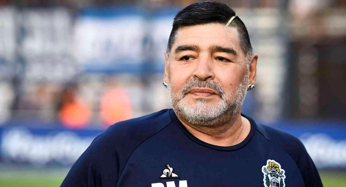 Diego Maradona fue enterrado sin su corazón. Foto: Getty Images