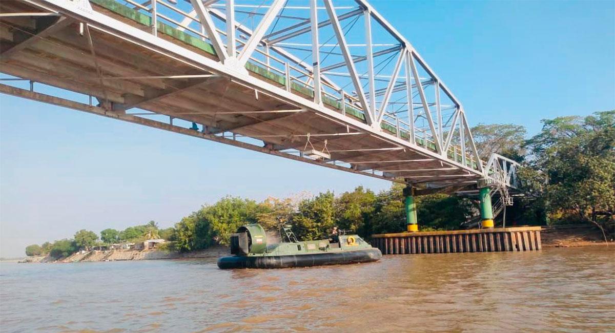 Puente Internacional José Antonio Páez. Foto: Twitter @ArmadaColombia