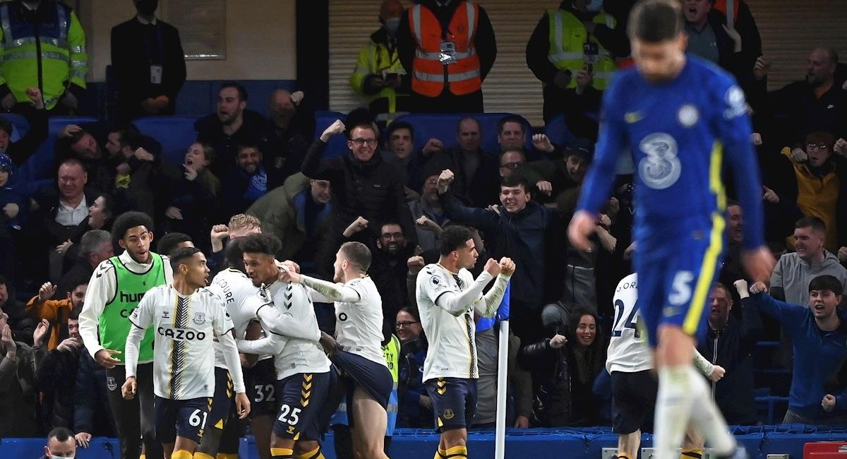 Everton empató en su visita al Chelsea. Foto: EFE