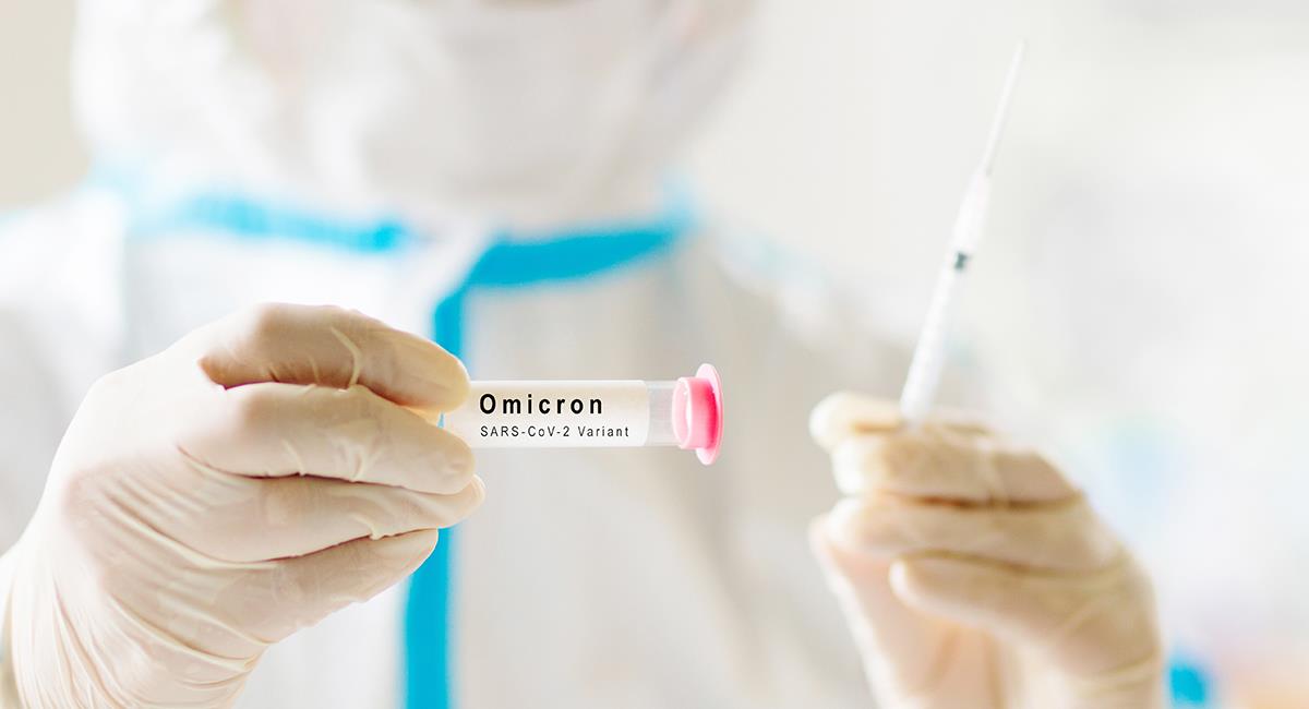 OMS revela si vacunados y curados de COVID puede infectarse por ómicron. Foto: Shutterstock