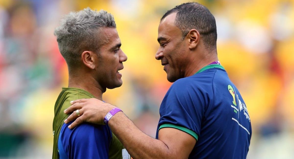 Cafú cree que Dani Alves puede llegar a Catar 2022. Foto: Getty Images