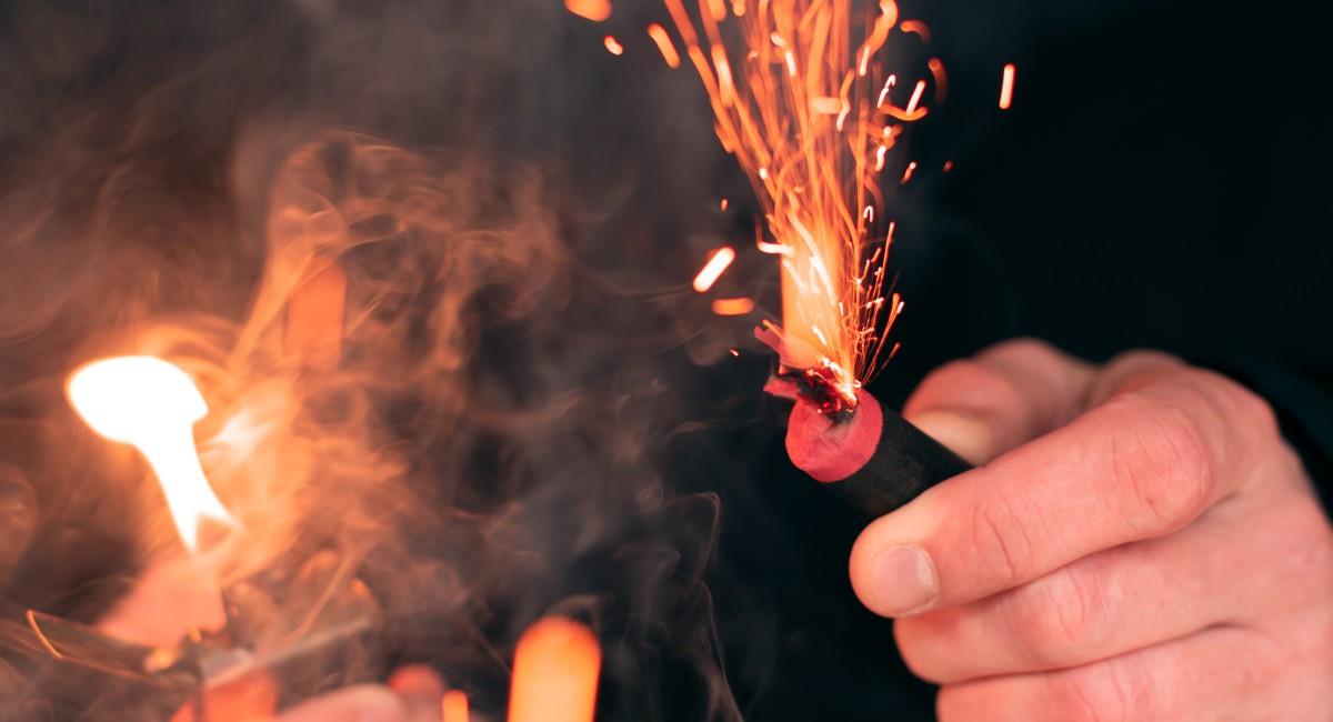 137 menores de edad han tenido accidentes con la pólvora este 2021. Foto: Shutterstock