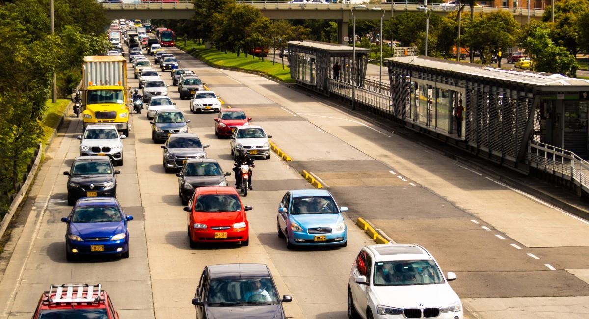 Incumplir la norma de tránsito en el nuevo pico y placa le puede hacer quitar su vehículo. Foto: Shutterstock
