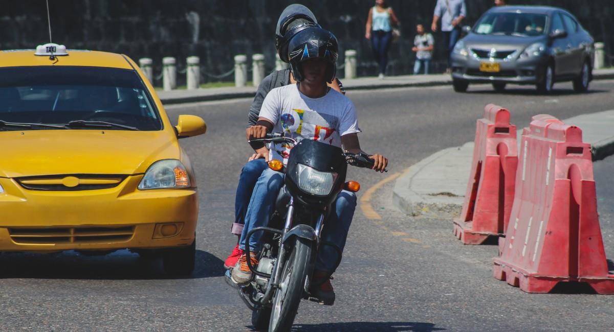 En un informe del 2020, en la ciudad  de Cartagena circulaban al rededor de 77.000 motos. Foto: Shutterstock