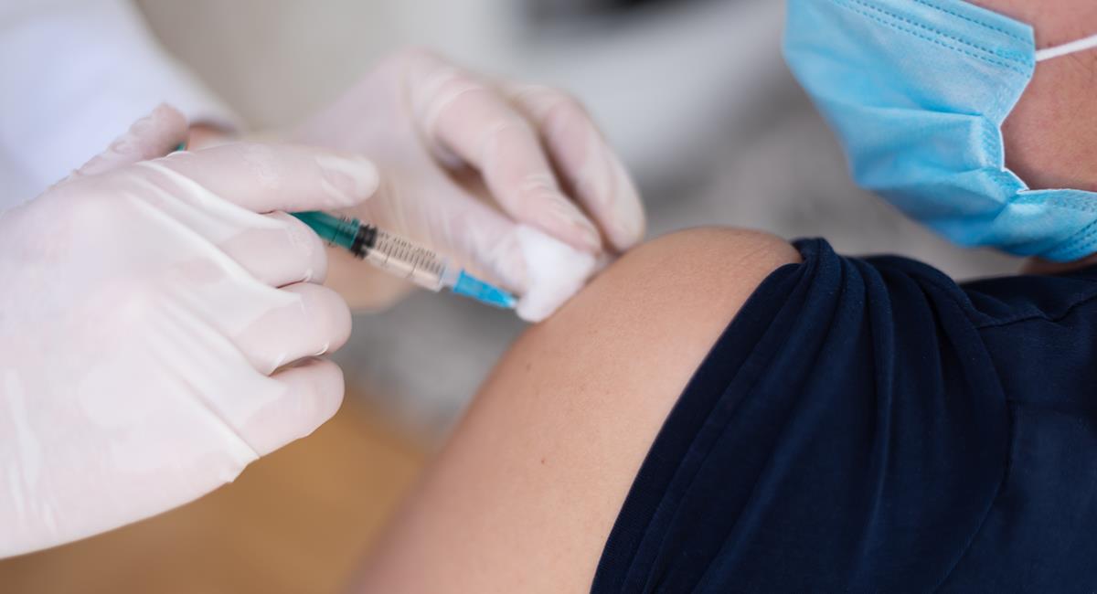 Alertan sobre posible nuevo efecto secundario de la vacuna Moderna. Foto: Shutterstock