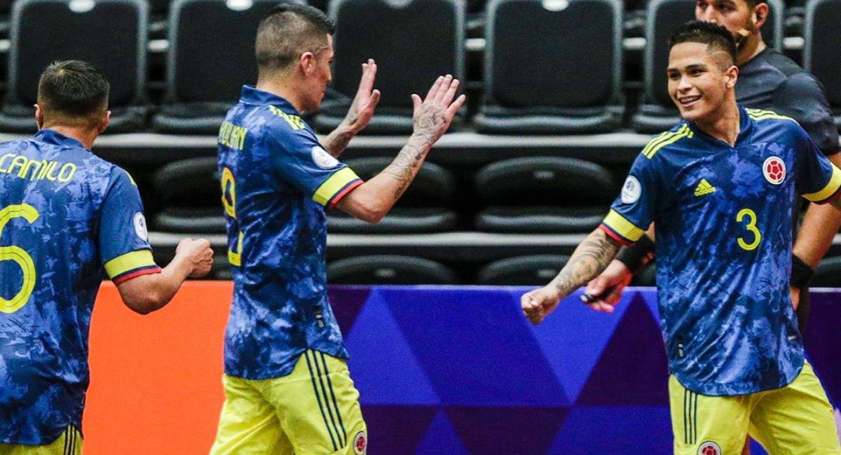 Selección Colombia debutó con victoria en la Copa América de Futsal. Foto: Twitter @FCFSeleccionCol