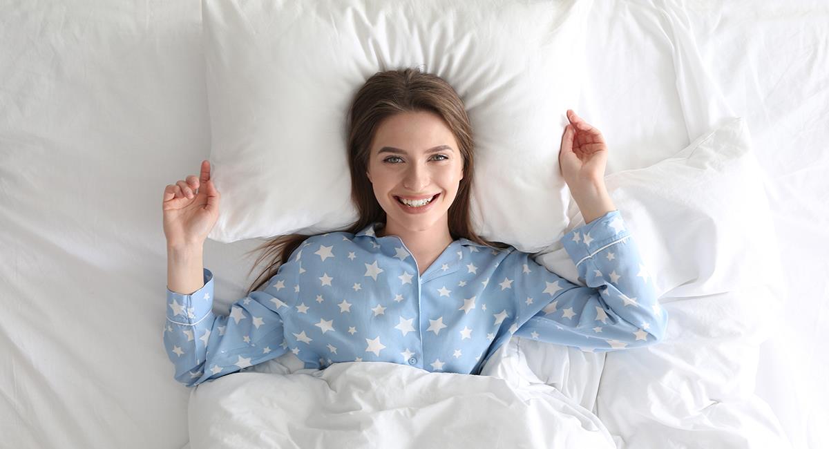 La almohada influye en los dolores cervicales: aprende a elegir la correcta. Foto: Shutterstock