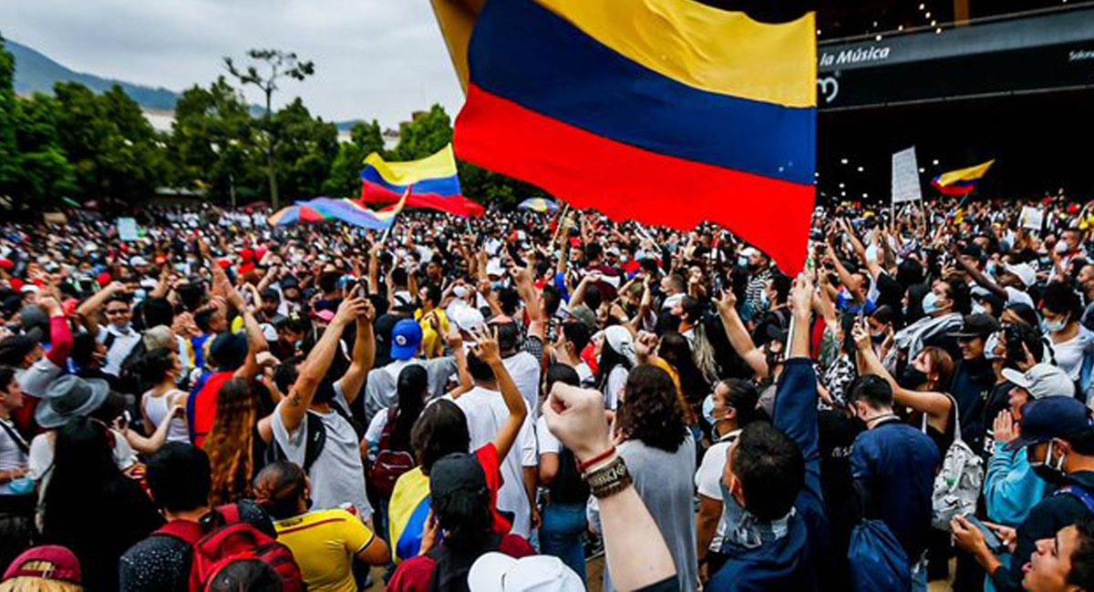 Se convoca a manifestaciones en contra de la carestía y de los asesinatos de líderes sociales en Colombia. Foto: Twitter @elcolombiano