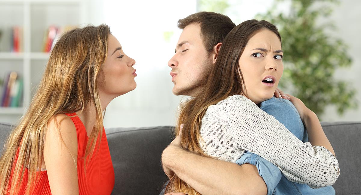 Estudio: personas podrían descubrir una infidelidad por el tono de la voz. Foto: Shutterstock