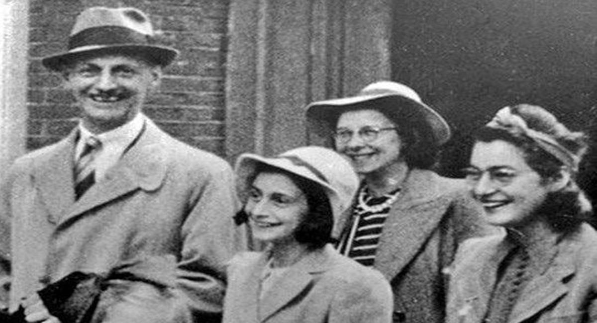 Familia de Ana Frank antes de la Segunda Guerra Mundial. Foto: Instagram @harpercollinsiberica