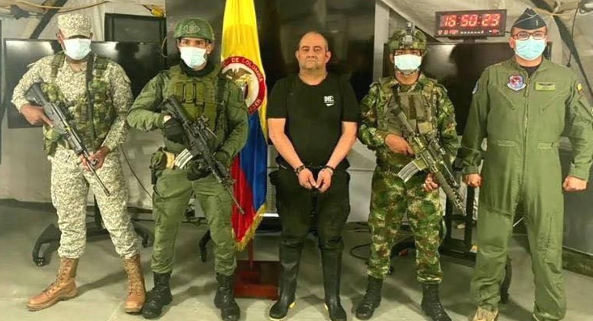 ‘Otoniel’ pide entrar a la JEP y dice tener información que comprometería a altos mandos de las fuerzas armadas de Colombia. Foto: Twitter @JNeiraN