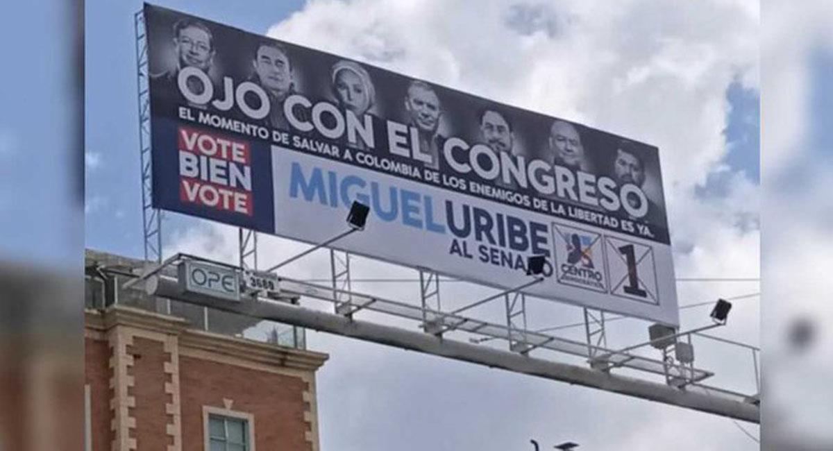 Miguel Uribe Turbay se ha caracterizado por ser un político con un discurso de extrema derecha. Foto: Twitter @MiguelUribeT