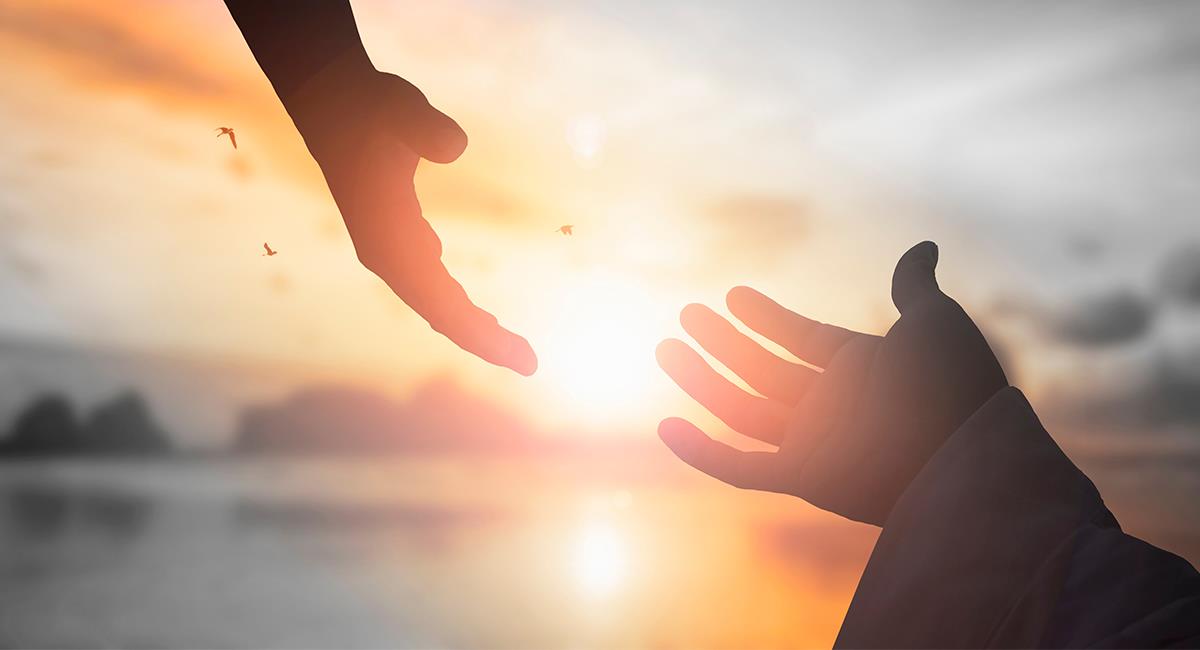 Poderosa oración para tu protección y la de tus seres queridos. Foto: Shutterstock