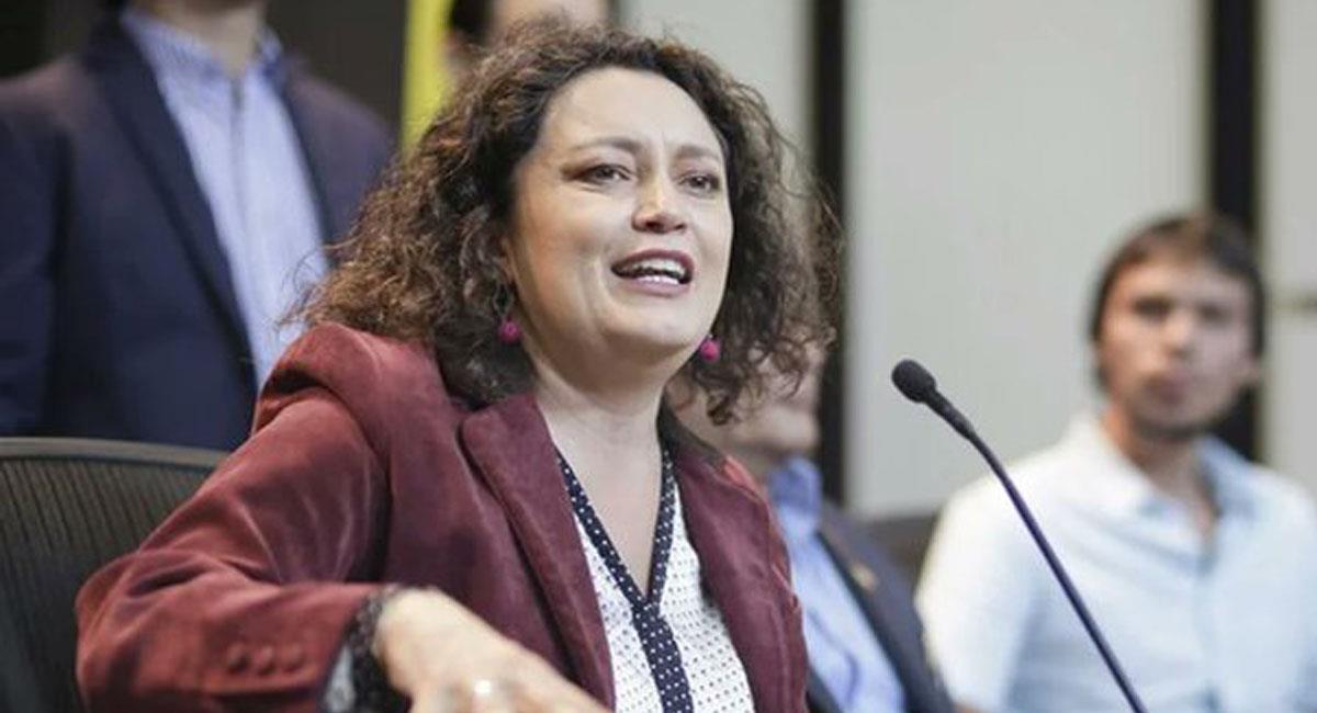 La senadora Angélica Lozano aspira mantener su curul en el Congreso de la República. Foto: Twitter @caycdetektor