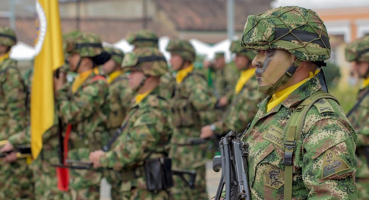 (Imagen de referencia) 50 exmilitares colombianos planean enlistarse para enfrentar a Rusia. Foto: Pixabay