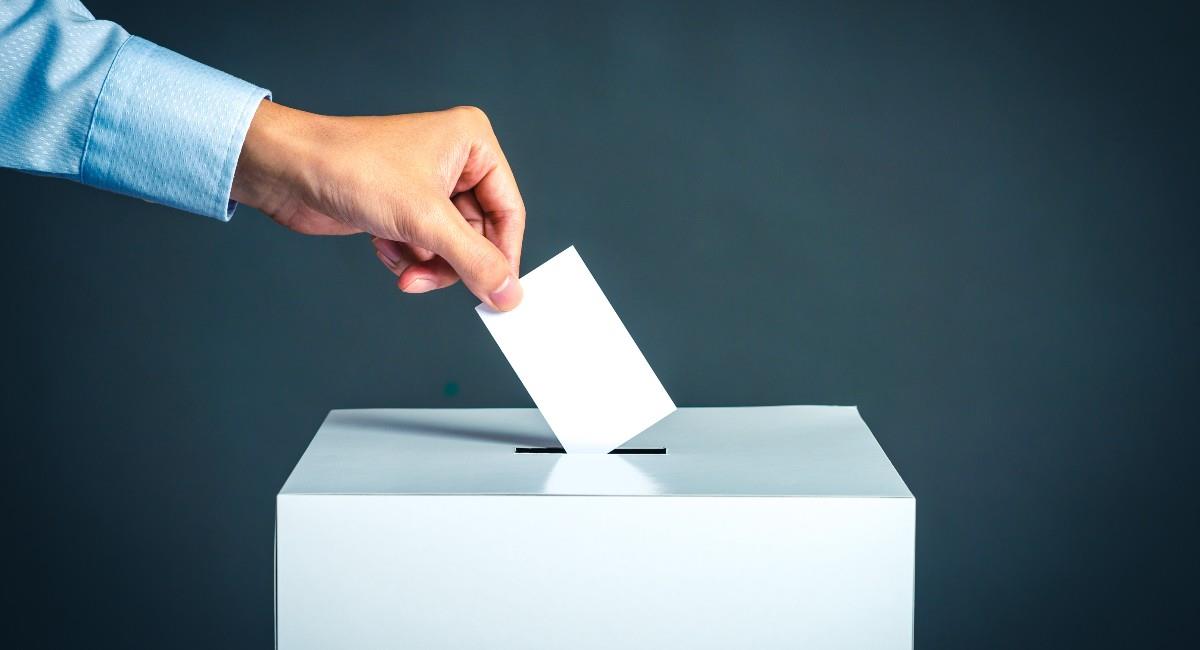 Si usted no se identifica o es partidario de ningún candidato o partido político, recuerde que usted tiene la opción del Voto en blanco. Foto: Shutterstock