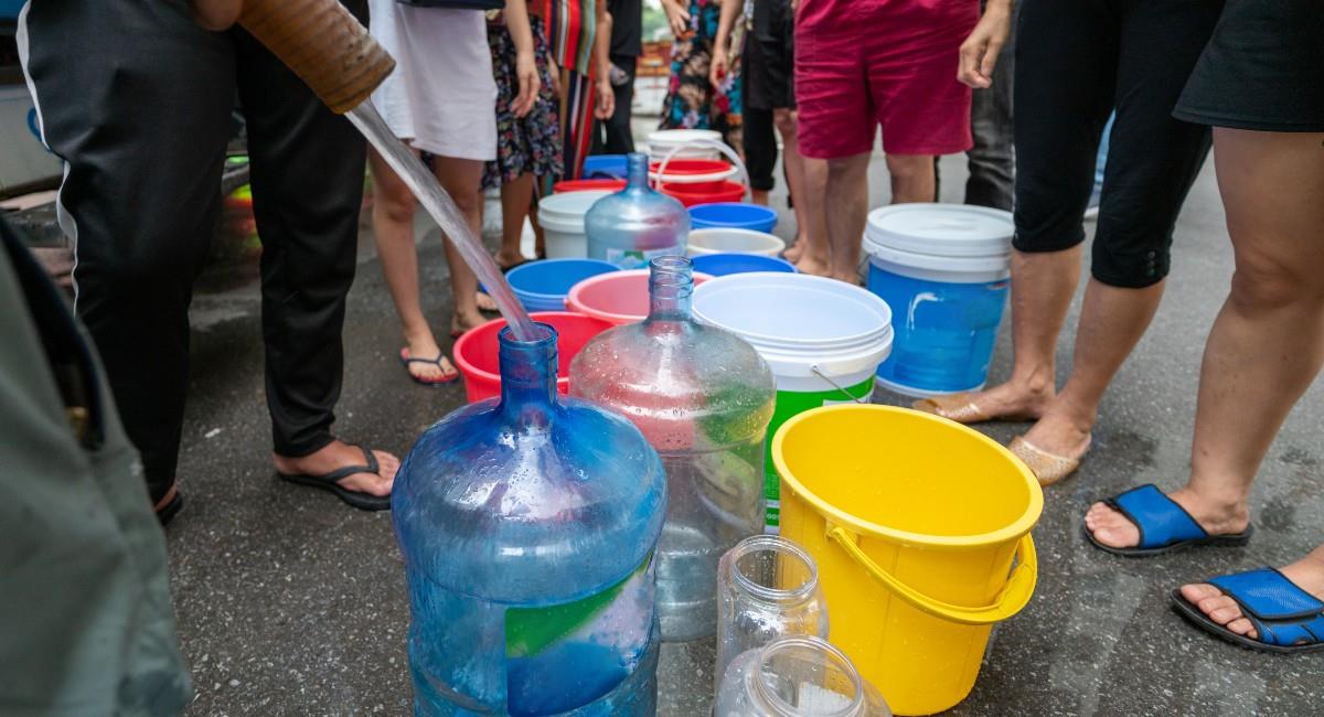Los tiempos en los cortes de los suministros de agua puede variar dependiendo el estado del clima. Foto: Shutterstock