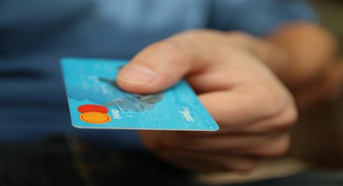 Día sin IVA: ¿Qué hacer si aparecen compras no realizadas en su tarjeta?