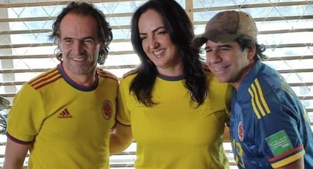 Federico Gutiérrez, María Fernanda Cabal y Alejandro Char se reunieron en la ciudad de Barranquilla. Foto: Twitter @Las2Orillas