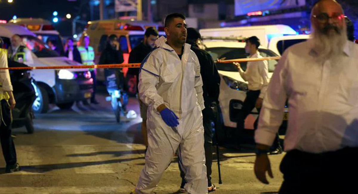 Tel Aviv fue sacudida por la muerte de 5 personas cuando un palestino abrió fuego con un rifle desde un auto. Foto: Twitter @NOALCOMUNISMO