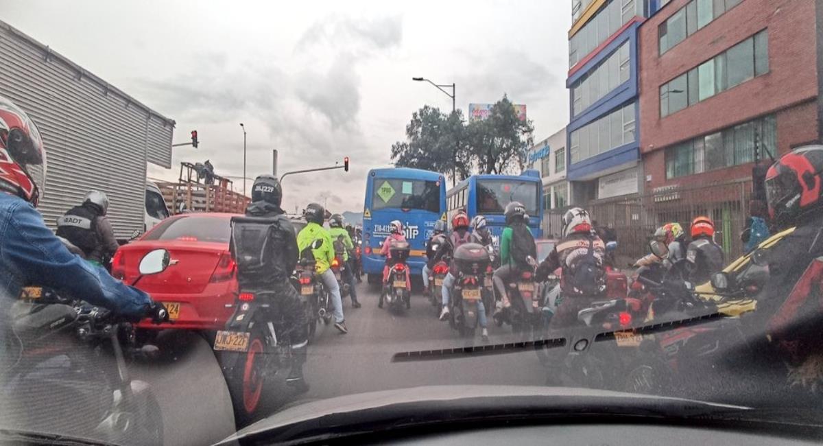 Manifestaciones de motos en Bogotá. Foto: Twitter @ImportaCulismo