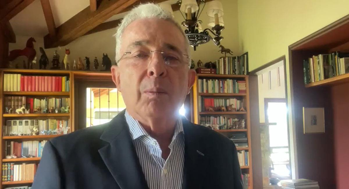Álvaro Uribe no considera legítimo el actual Congreso ante las denuncias de fraude en las pasadas elecciones. Foto: Captura de pantalla