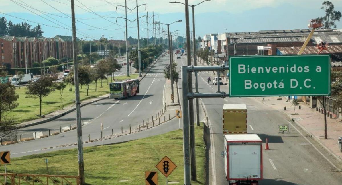 ¡Programa tu viaje! Sí habrá pico y placa regional en retorno de Semana Santa. Foto: Twitter @Bogota