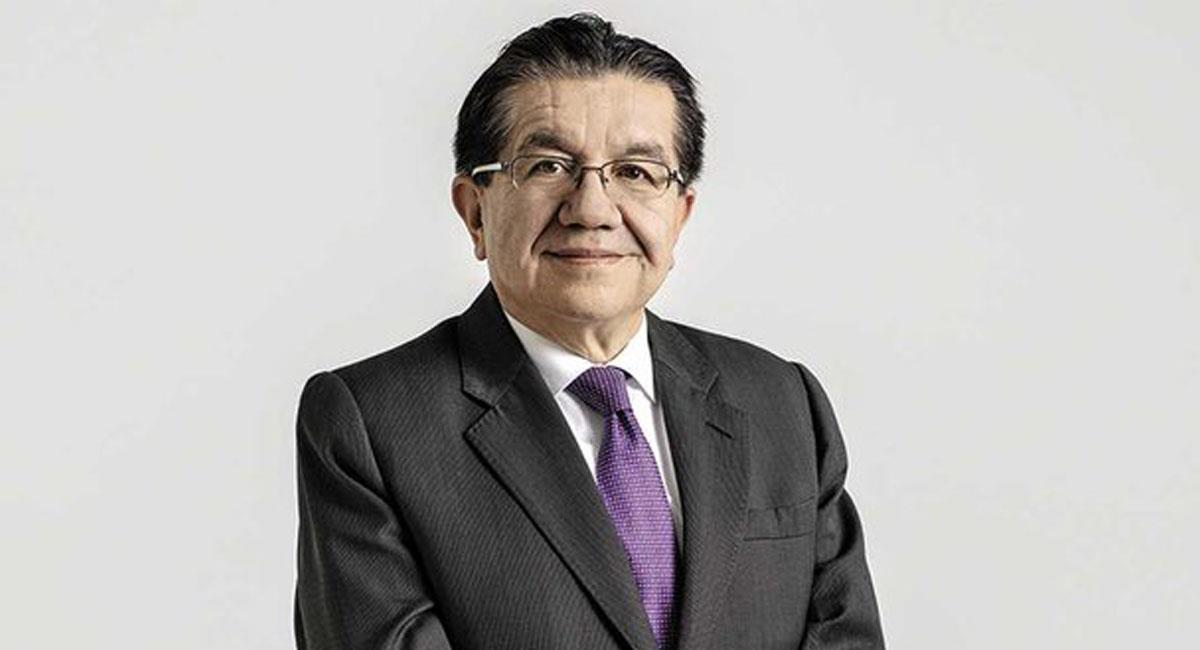 Fernando Ruiz Gómez es uno de los funcionarios más populares en Colombia en dos años de pandemia. Foto: Twitter @RevistaSemana