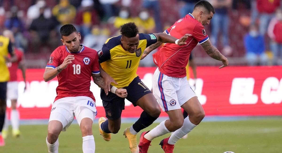 La Federacion de Chile pediría los puntos perdidos ante Ecuador. Foto: EFE