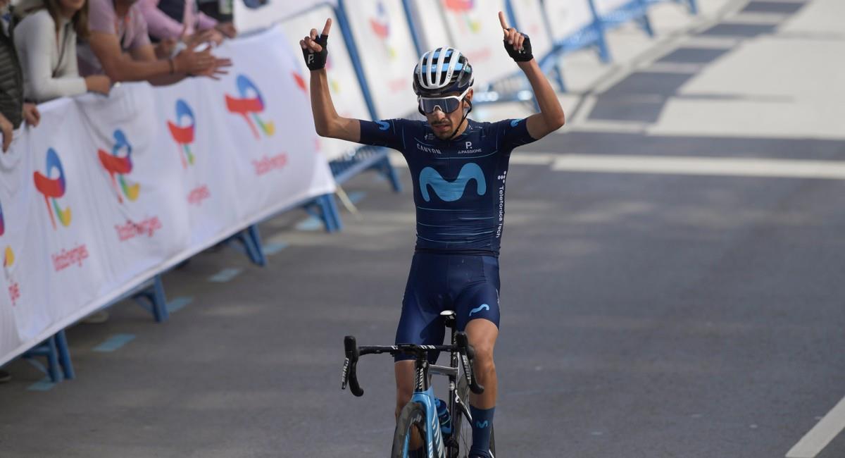 Iván Ramiro Sosa ganó la etapa 2 de la Vueltas a Asturias. Foto: EFE