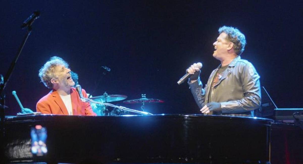 Carlos Vives hizo parte del concierto de Fito Páez en Bogotá. Foto: Instagram
