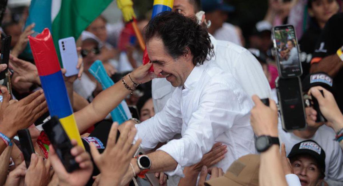 Federico Gutiérrez cerró su campaña en un multitudinario evento en la ciudad de Medellín. Foto: Twitter @FicoGutierrez