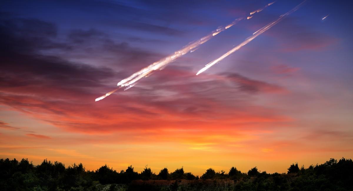 Meteoritos iluminan la tierra  
. Foto: Shutterstock