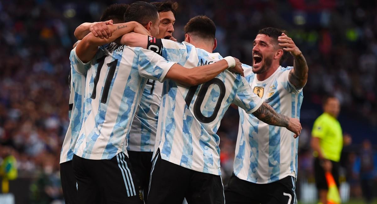 Argentina conquistó la primera Copa de Campeones CONMEBOL-UEFA. Foto: EFE