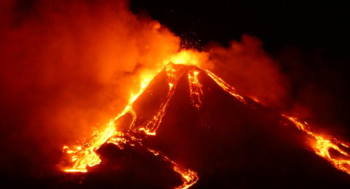 volcán más activo del mundo. Foto: Shutterstock