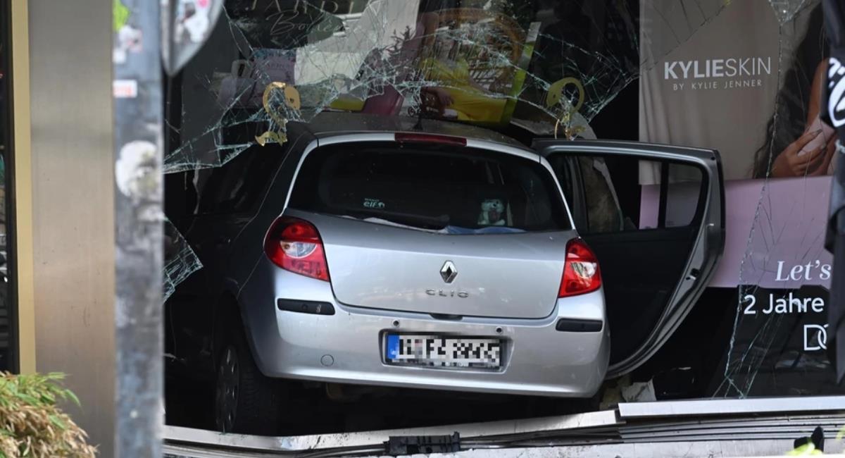 Al menos un muerto y varios heridos deja un atropello múltiple en Berlín, Alemania. Foto: EFE