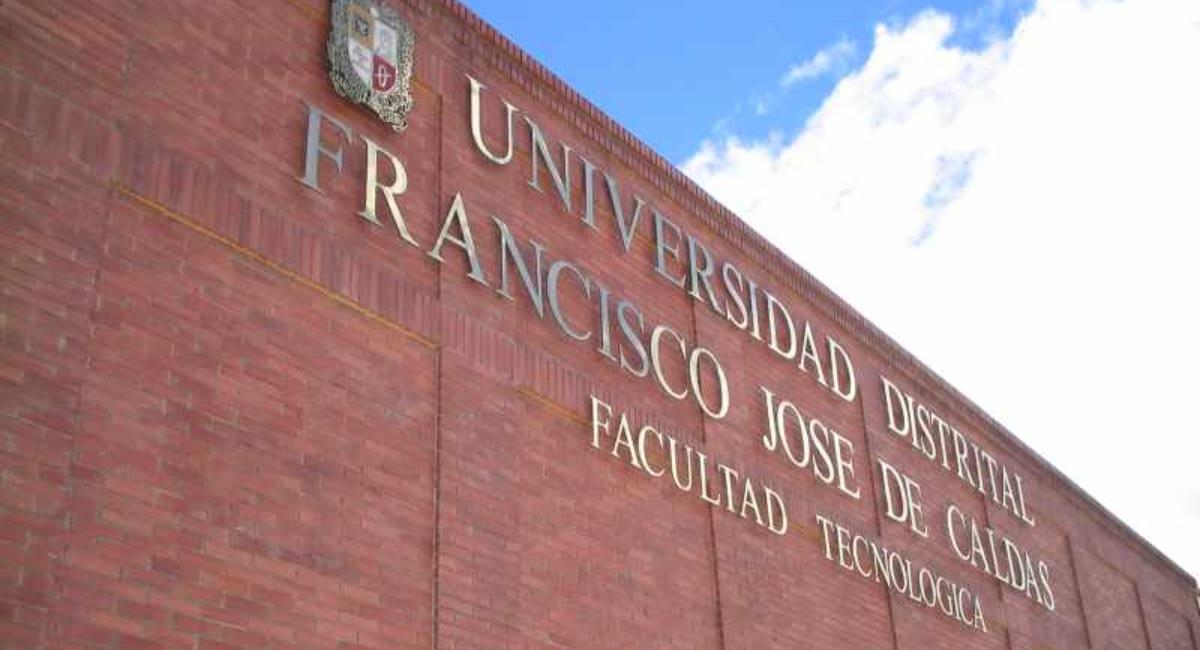 Un herido deja enfrentamientos en Universidad Distrital, Bogotá. Foto: Universidad Distrital