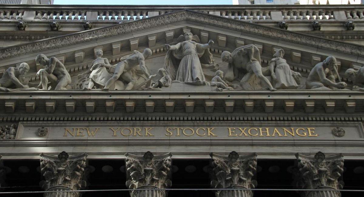 La Bolsa de New York fue una de las que presentó tendencia a la baja debido a una más profunda recesión. Foto: Pixabay