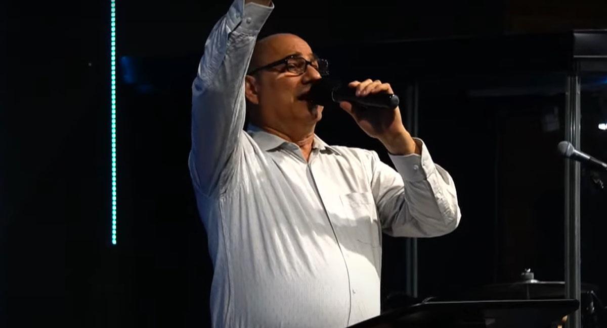 Luis Enrique Salas Moisés es pastor de la comunidad cristiana 'En tu presencia'. Foto: Youtube