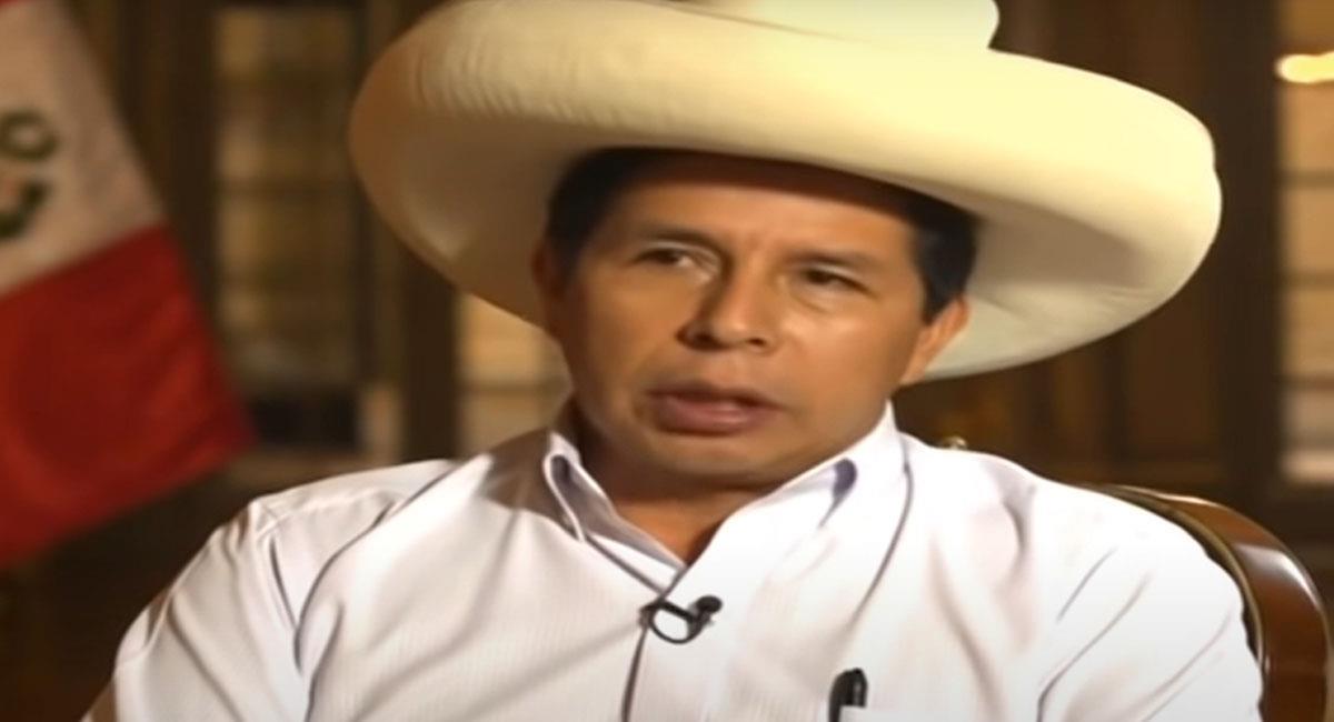 Pedro Castillo no lleva un año en el poder y ya ha tenido que afrontar acusaciones de diversa índole en Perú. Foto: Youtube