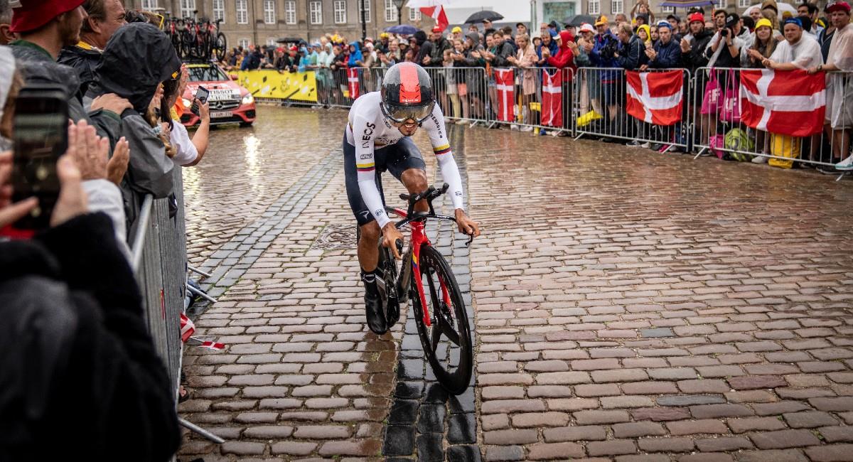 El ciclista colombiano disputó la Etapa 1 del Tour de Francia 2022. Foto: EFE Mads Claus Rasmussen