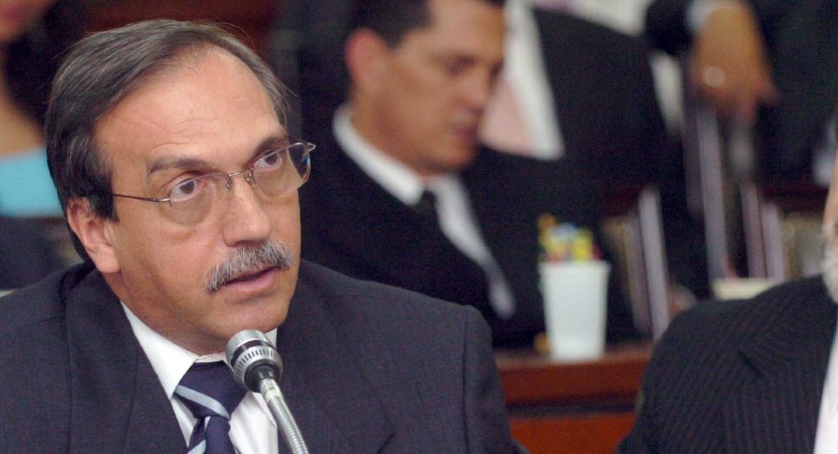 El exsenador y exgobernador de Antioquia fue condenado por alianzas con grupos paramilitares mientras era funcionario. Foto: EFE