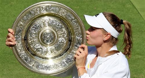 Elena Rybakina se coronó campeona de Wimbledon