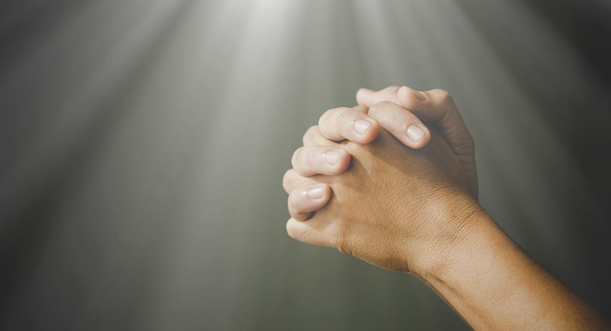 Oración de protección: reza para mantener alejado todo mal y peligro. Foto: Shutterstock