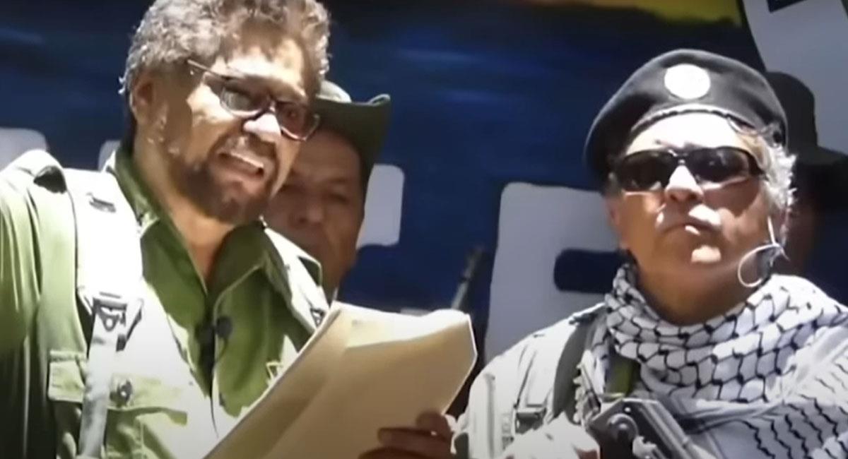 Iván Márquez y el fallecido Jesús Santrich fueron líderes de la disidencia de las Farc 'Nueva Marquetalia'. Foto: Youtube