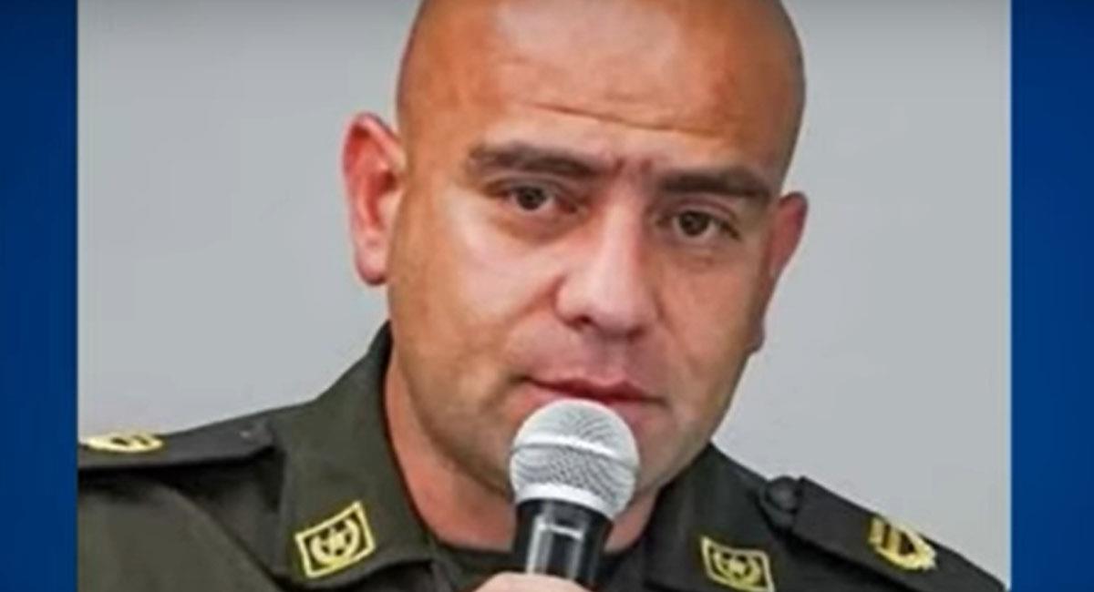 Un hermano del Coronel Núñez dice que el oficial salió del país por un atentado perpetrado por el clan del golfo. Foto: Youtube