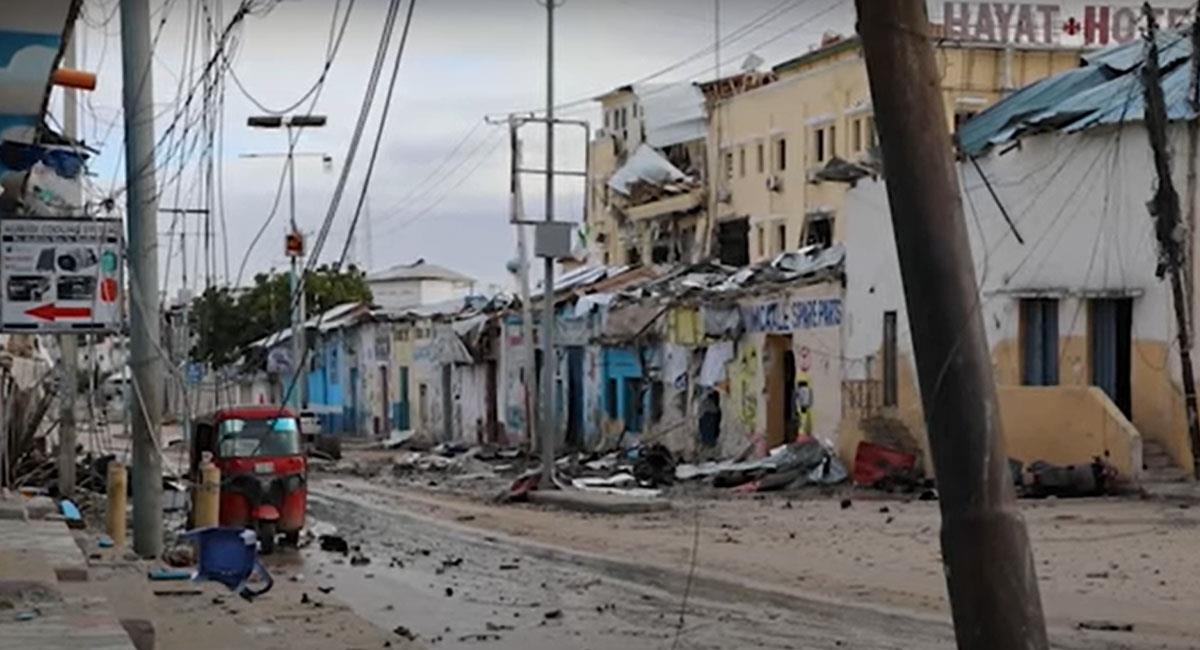 El Hotel Hayat de Mogadiscio en Somalia fue escenario de un ataque terrorista del grupo islámico Al Shabaab. Foto: Youtube